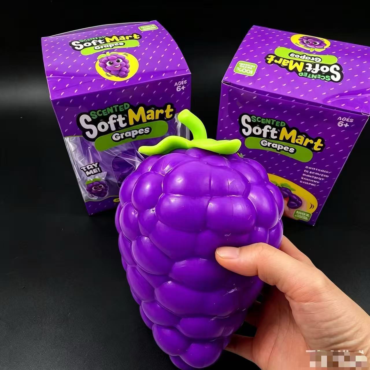 2026 Jumbo Grape Fruit Squishy - Novelty Gifts 评论和价格